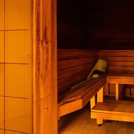 Tamme Staadioni Hostel Ταρτού