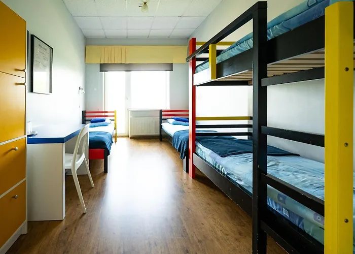 Tamme Staadioni Hostel *